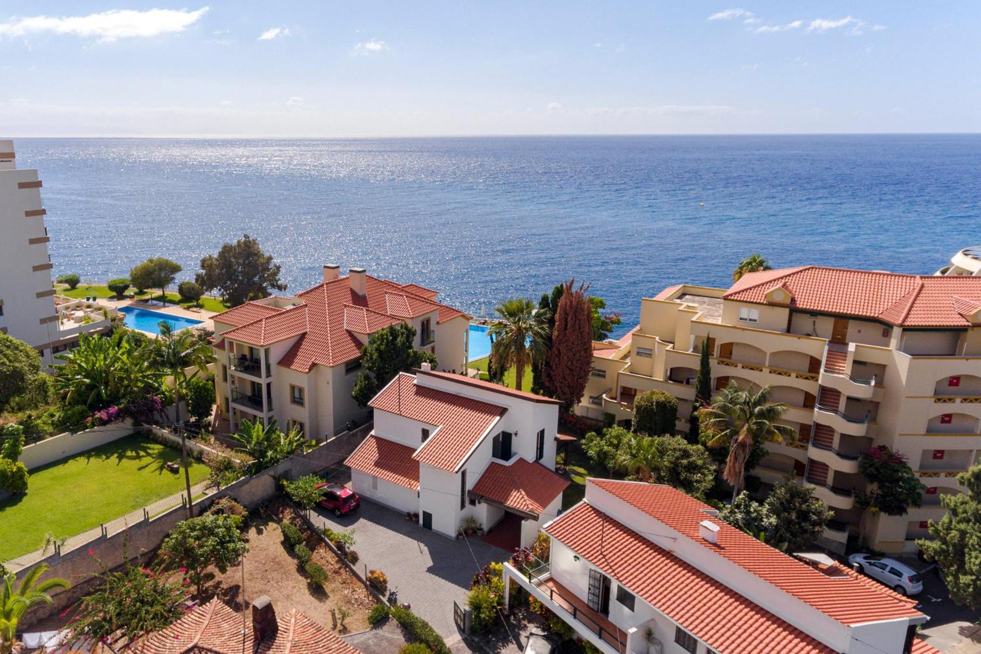 Casa Do Lido By An Island Apart Funchal  Bagian luar foto